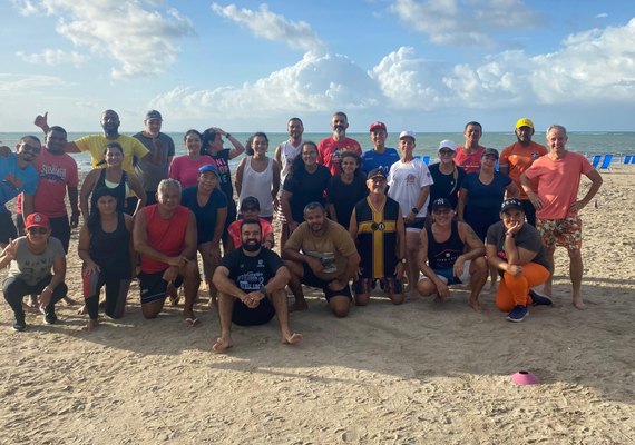 Treino funcional na orla da Pajuçara atrai mais participantes