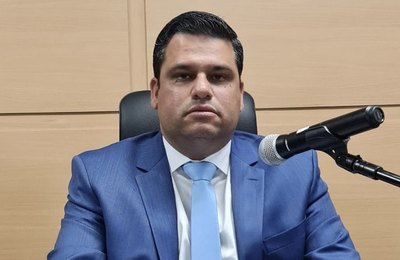 Thiago ML é impedido de movimentar contas bancárias da Câmara de Arapiraca