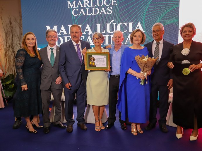 Presidente Fábio Bittencourt prestigia entrega da Comenda Ministra Marluce Caldas na OAB/AL