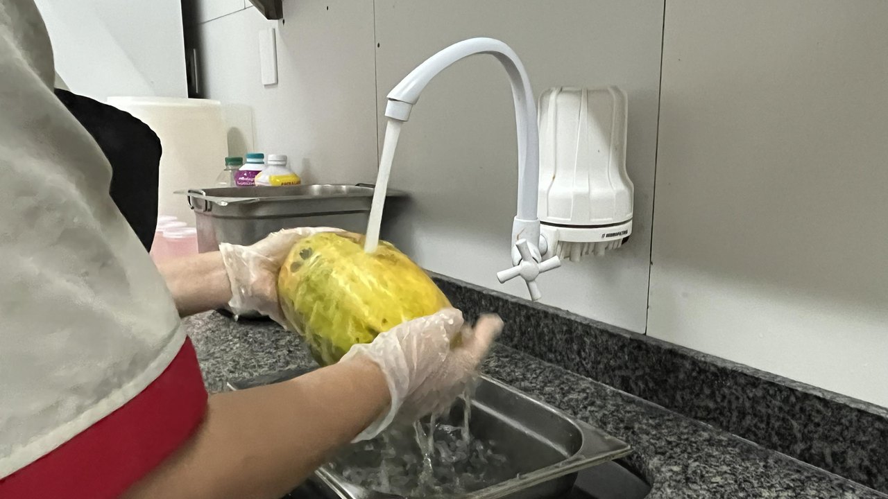 Nutricionista do HGE orienta como evitar intoxicação alimentar e alerta para riscos da má conservação dos alimentos