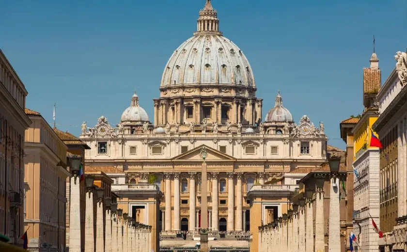 Vaticano cria mecanismo que permite denúncias de casos de corrupção