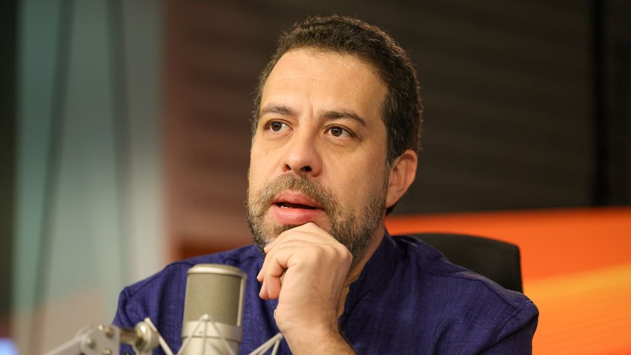 Boulos critica lobbies contra fim da escala 6 por 1 e obstáculos ao Move Brasil