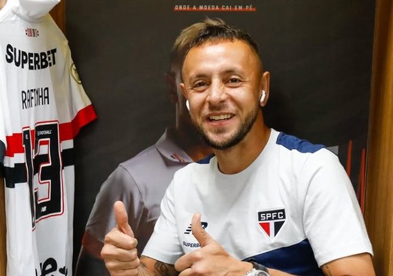 Rafinha promete voltar ao São Paulo em outra função e dispara: 'campeão no time que eu amo'