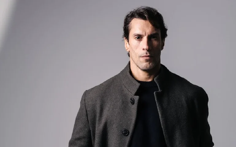 Bruno Bellarmino aprofunda lado mais sombrio em Cangaço Novo 2: “Não conseguiria conviver com o que já fiz em cena”