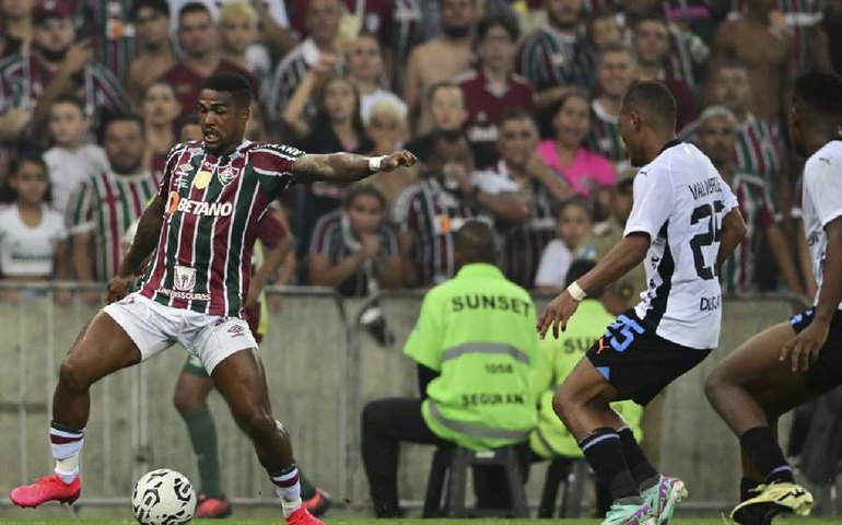 Por que o mosaico do Fluminense na estreia em casa pela Libertadores deu errado?