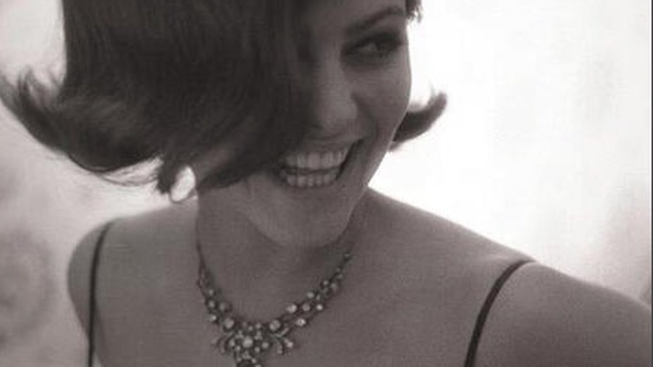 Joias icônicas de Claudia Cardinale vão a leilão e revelam glamour de diva italiana