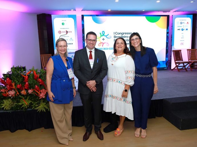 Egressos e docentes do Cesmac se destacam no Congresso Brasileiro de Prevenção ao Câncer