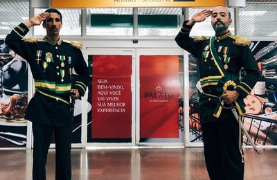 Ação publicitária celebra "Zumbi" no Aeroporto Internacional neste feriadão