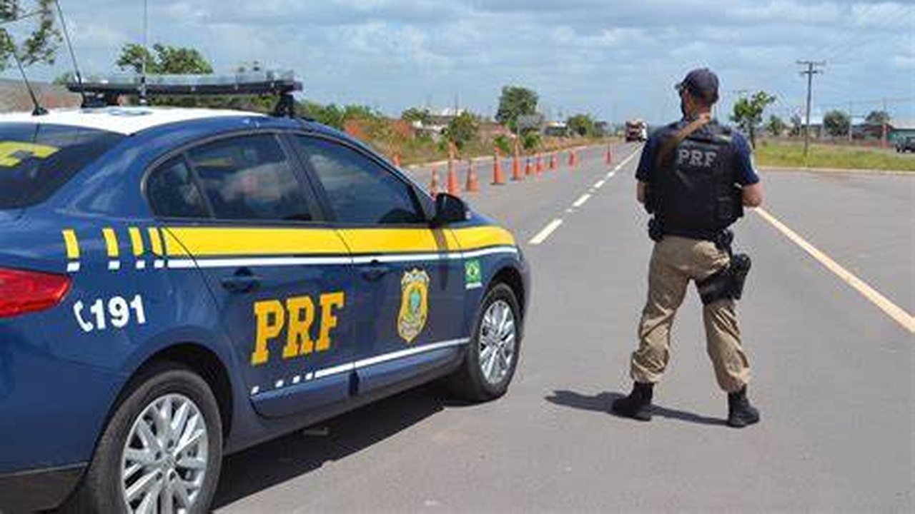 Quatro pessoas são presas na BR-101 com mais de um quilo de joias de ouro roubadas