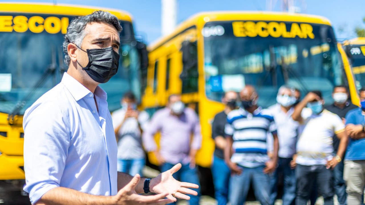 Meu Transporte Novo vai beneficiar mais de 75 mil alunos que dependem de ônibus escolar em Alagoas