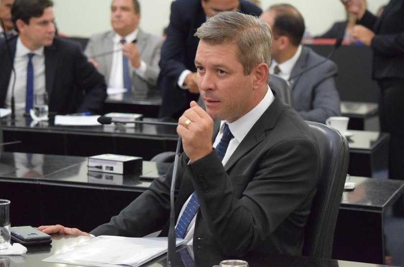 Acesso e a melhoria da qualidade da água no Estado serão debatidos na ALE