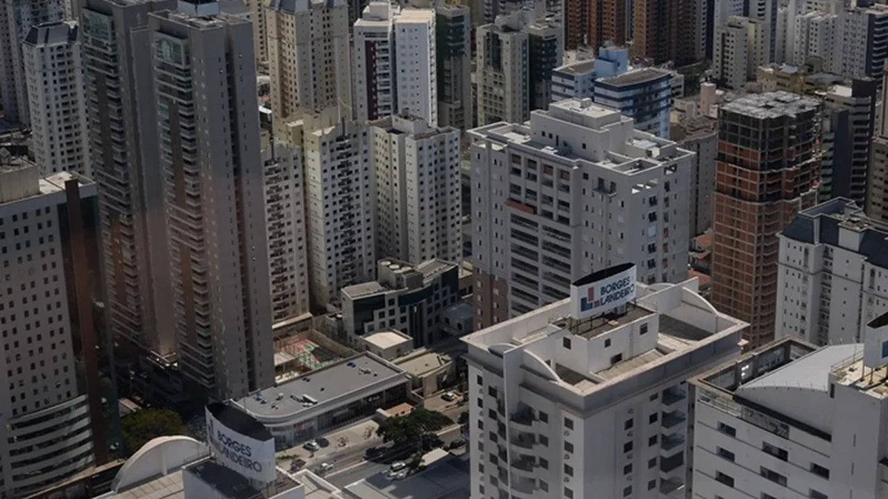 Vendas de imóveis sobem 67% e lançamentos avançam 45,9% em julho, mostra Secovi-SP
