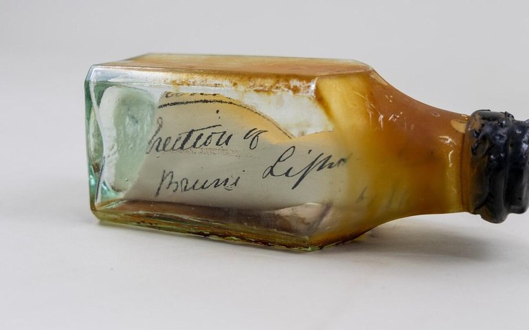 Descoberta histórica: carta de 1903 é achada em garrafa no farol de Cape Bruny (FOTOS)