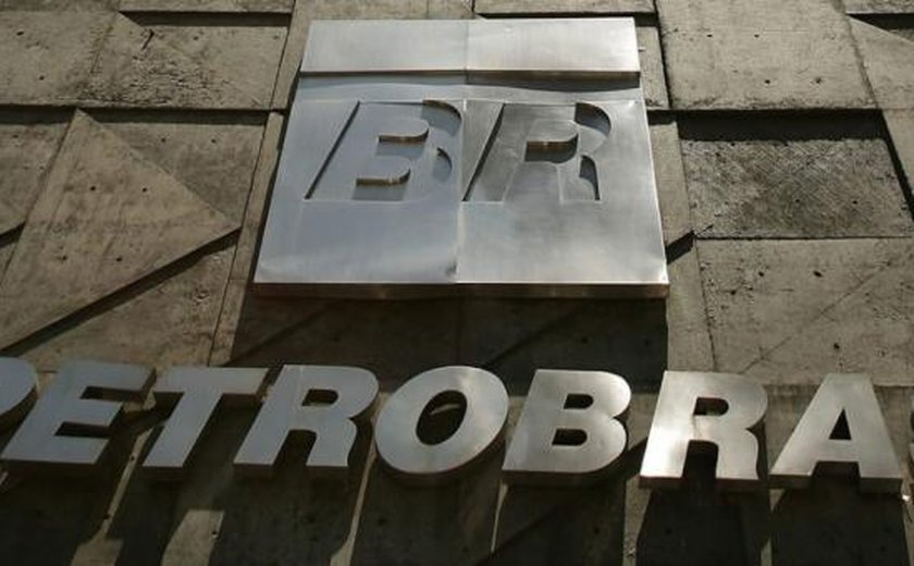 Irregularidades na Petrobras podem chegar a R$ 3 bilhões, diz TCU