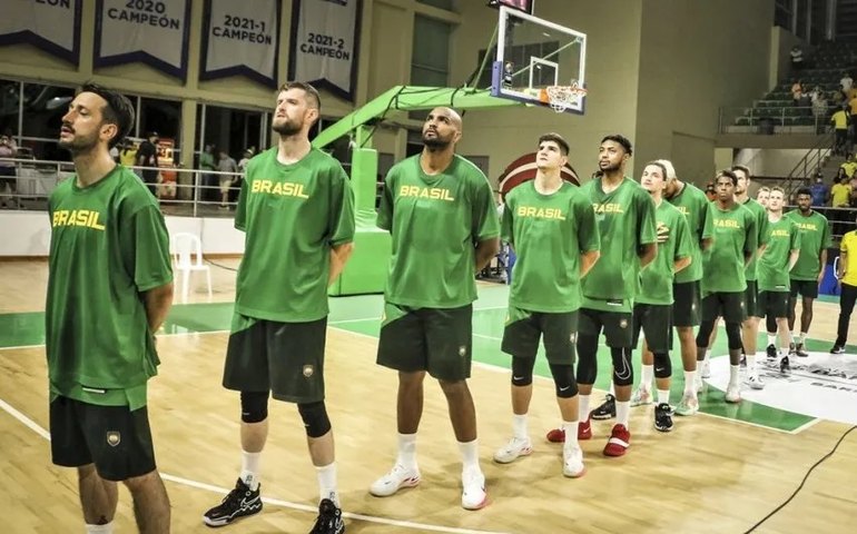 Brasil perde a terceira seguida nas Eliminatórias da Copa do Mundo de Basquete
