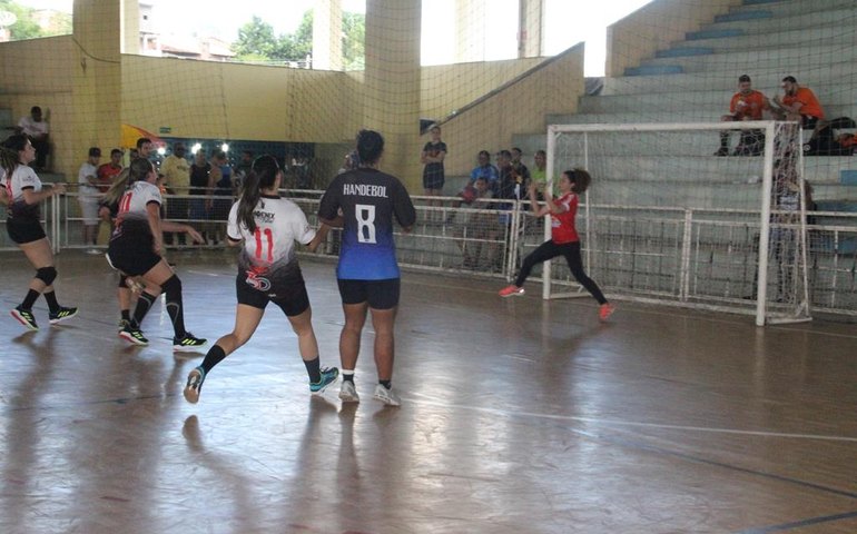Arapiraca celebra os campeões da 5ª Copa Sesc de Handebol