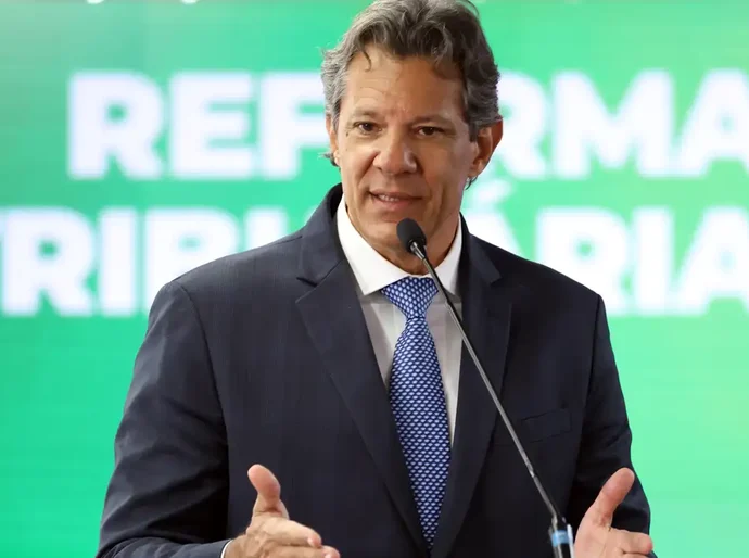 Haddad defende nova arquitetura para benefícios sociais