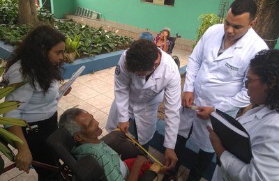 AAPPE promove mutirões para entrega de próteses, órteses e cadeiras de rodas