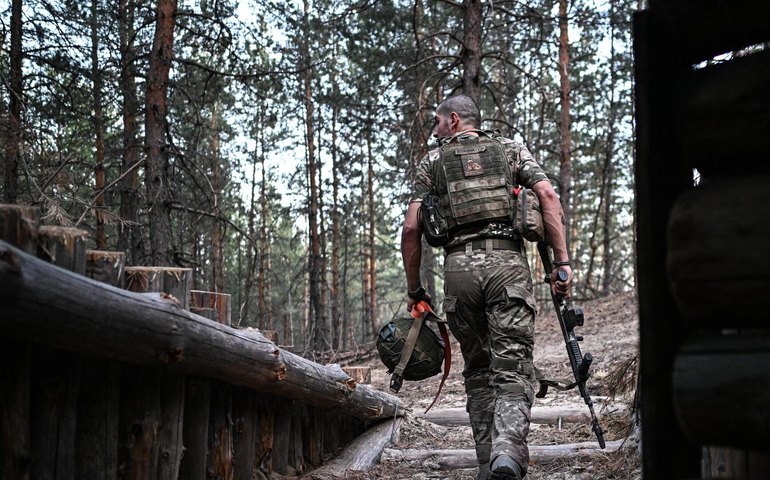 Rússia acusa Ucrânia de mais de 6.500 violações da trégua de Páscoa