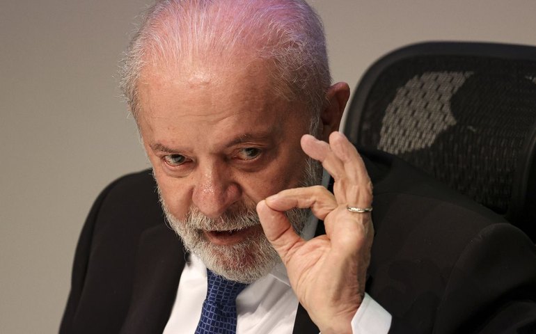 Governo vai definir preços de referência para novo vale-gás. Veja os valores por estado
