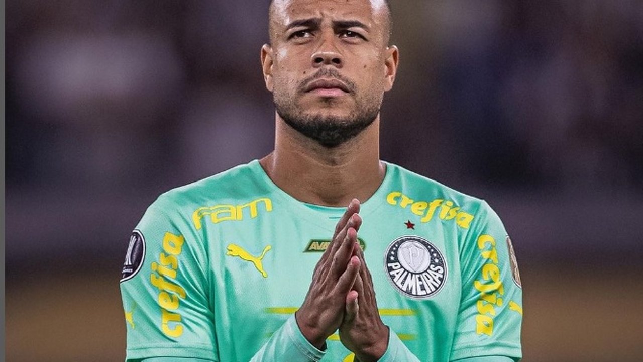 Mayke celebra renovação com o Palmeiras e prevê conquistas: 'Dar tudo por um ano excelente'