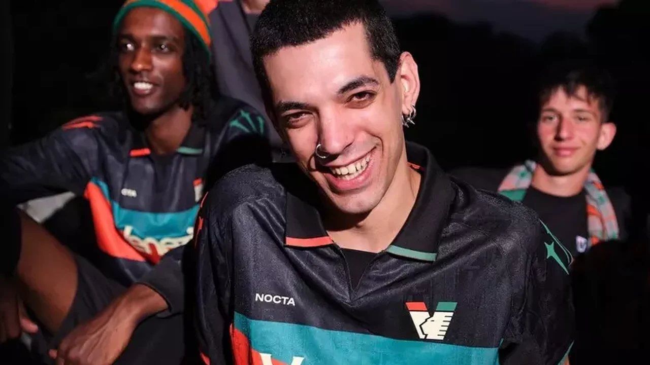 Venezia lança camisa produzida pela marca de Drake