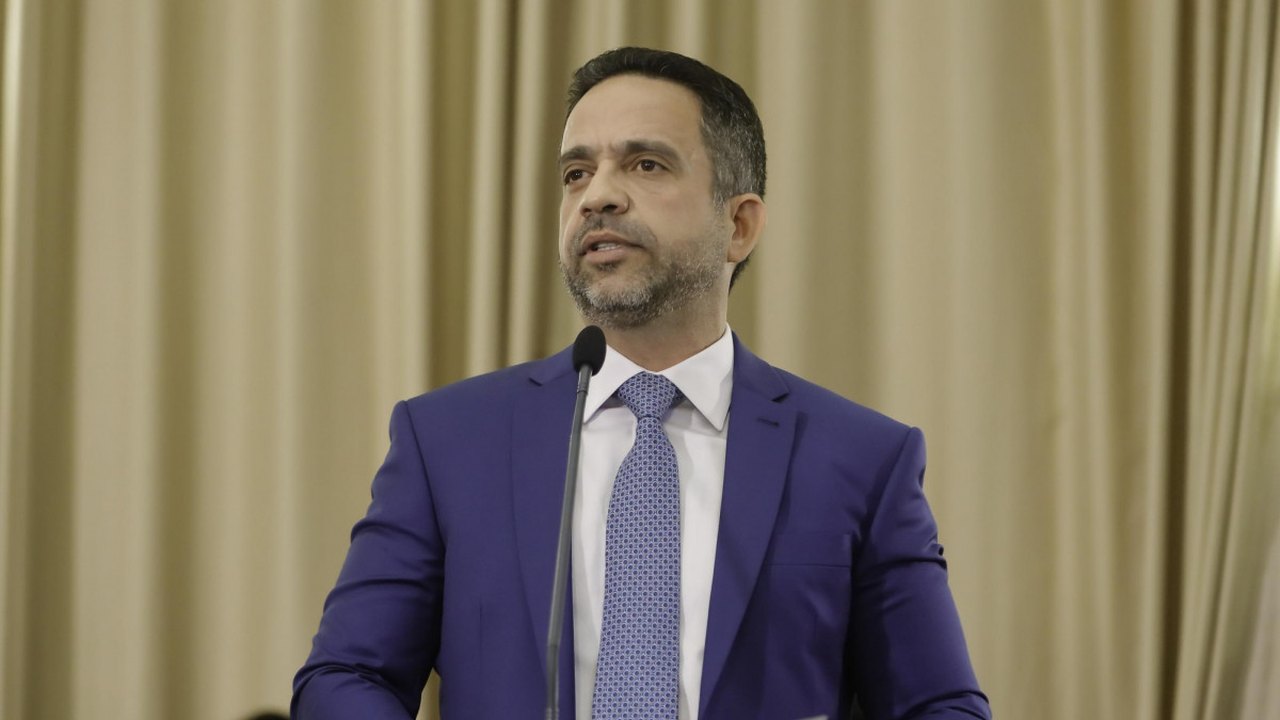 Paulo Dantas e Ronaldo Lessa tomam posse defendendo o combate à fome e a promoção da igualdade