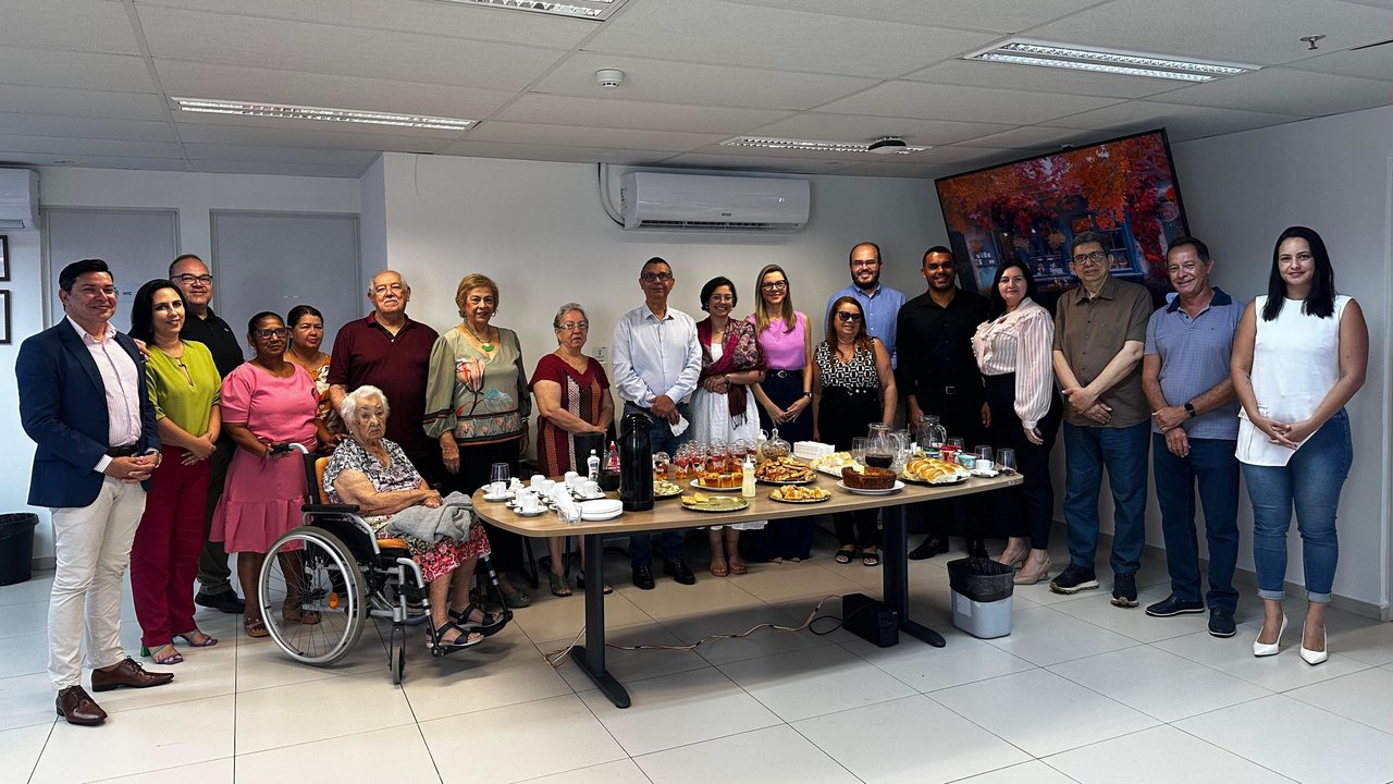 Alagoas Previdência realiza café da manhã especial para homenagear aposentados