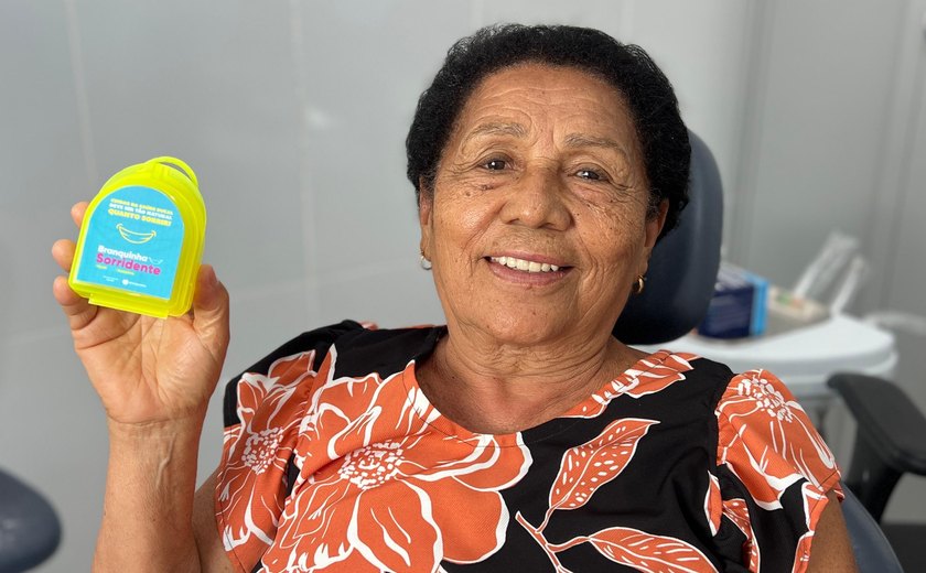Programa Branquinha Sorridente garante nova remessa de próteses dentárias