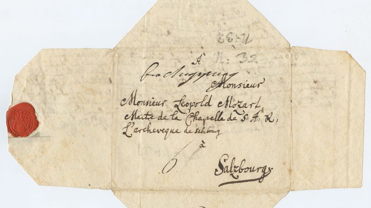 Mostra de manuscritos traz a História ao alcance dos nossos olhos