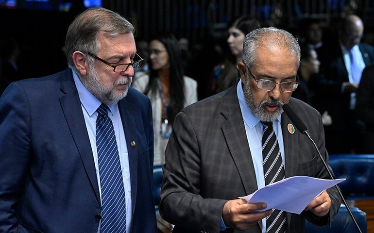 Criada a Frente Parlamentar pela Paz Mundial