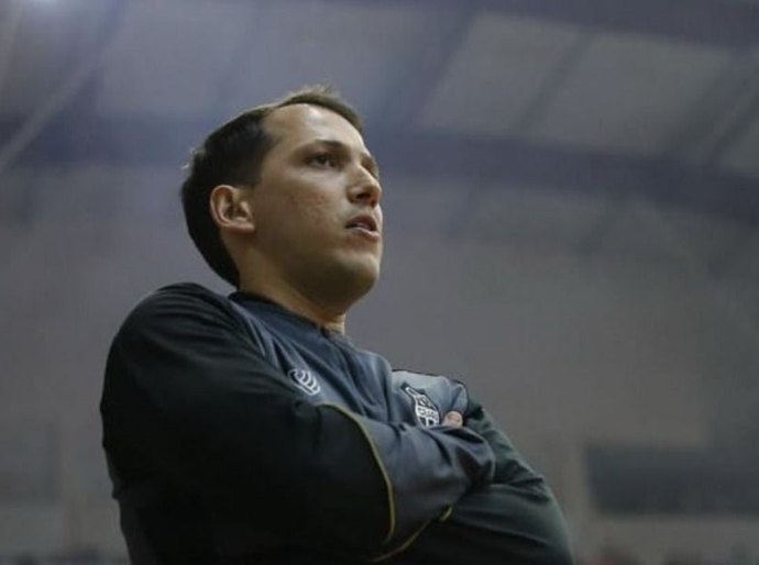 Um dos 10 melhores técnicos de futsal do mundo: Davi Mendonça é o novo treinador do Esporte Clube Traipu
