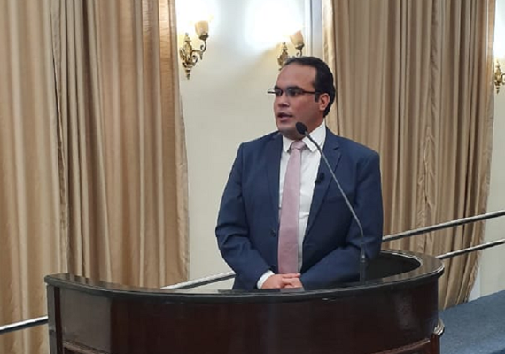 Deputado usa redes sociais para denunciar crime ambiental