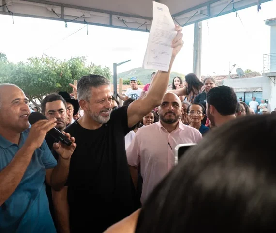 Pavimentação, desenvolvimento e trabalho para os municípios: Arthur Lira leva avanços a São José da Tapera