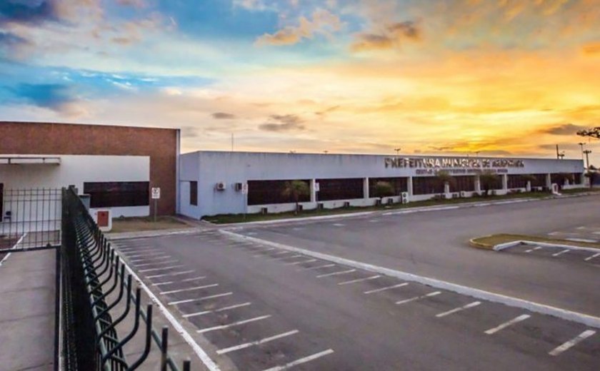 Prefeitura irá conceder ponto facultativo na próxima segunda-feira (15)