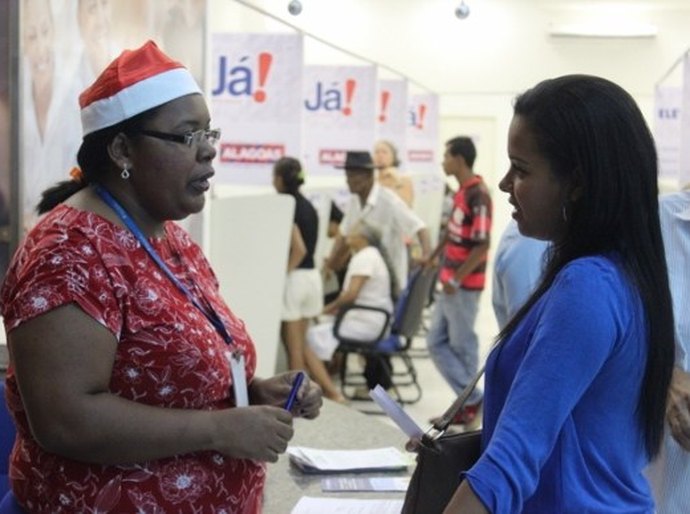 Centrais Já! iniciam campanha de natal solidário em unidades de atendimento