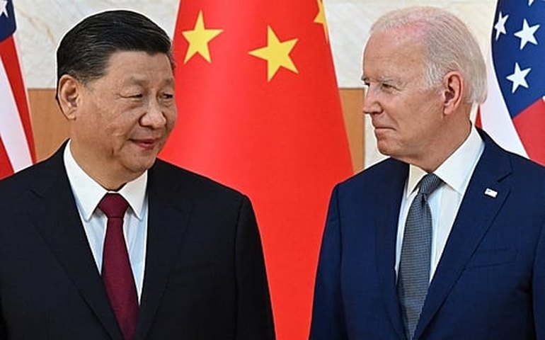 China suspende conversas nucleares com os EUA por vendas de armas a Taiwan