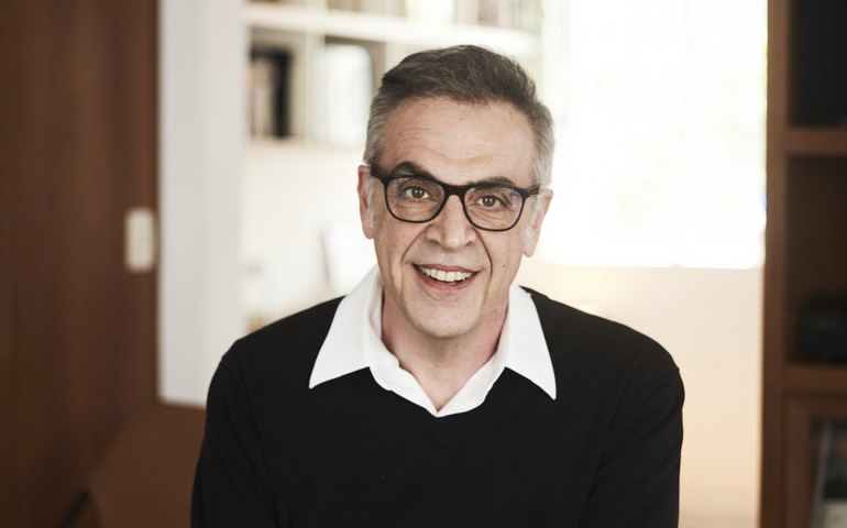 Bienal do Livro de Alagoas: com Meio do Céu, Ubiratan Muarrek leva o Brasil ao divã