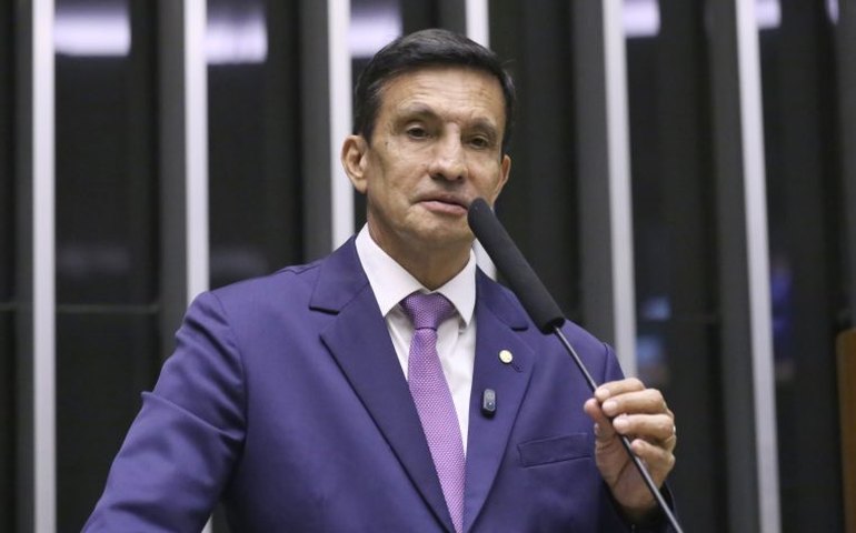 Comissão de Educação aprova meta de alfabetização plena até o fim do 2º ano do fundamental