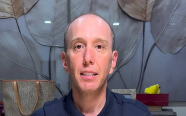 Afastado do cargo, prefeito 'tiktoker' já tentou se lançar a governador, senador e até presidente