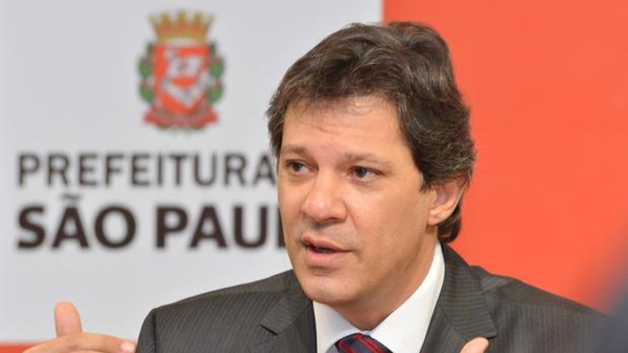 Haddad nega transporte gratuito à torcida durante Copa