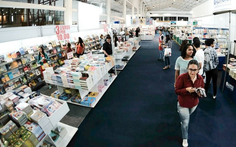 Imprensa Oficial Graciliano Ramos lança coleção Raízes das Alagoas