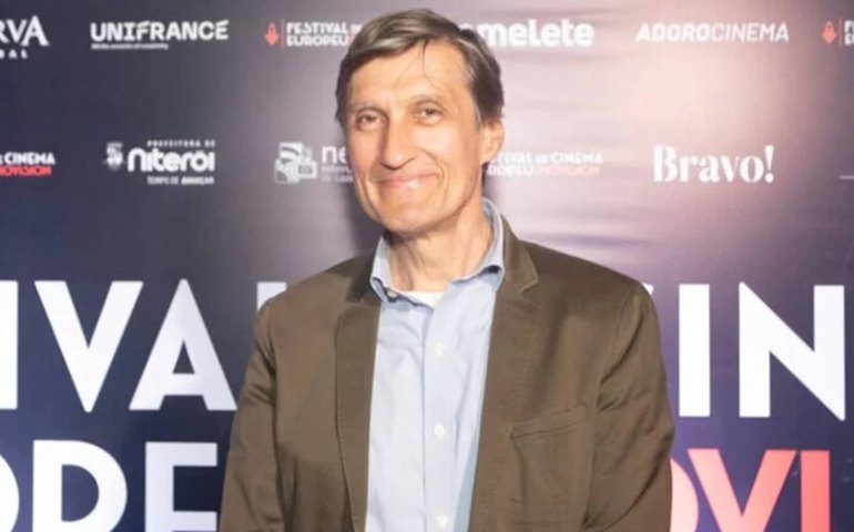 Cineasta franco-suíço revela desejo de fazer documentário sobre músico alagoano Djavan