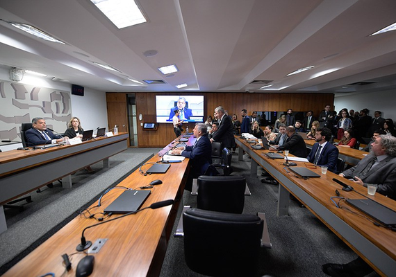 Polícia Federal investiga suspeitas de pedidos de propina na CPI das Bets