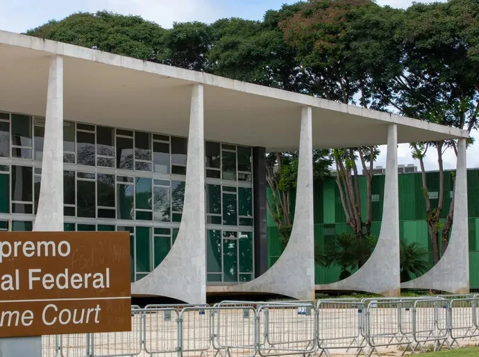 PSOL pede para STF suspender decisão que derrubou decreto do IOF