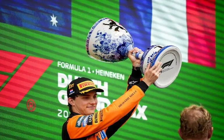 Piastri ganha GP da Holanda com abandonos de Norris e Ferraris