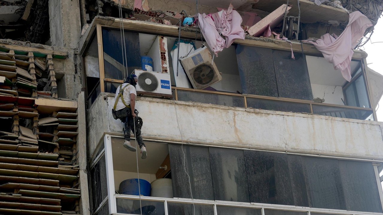 Recursos bloqueados devem retornar para reconstruir a Venezuela, afirma autoridade de Caracas