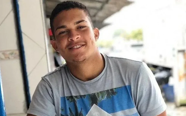 Mandante da morte de jovem em Viçosa é condenado após mais de 12 horas de julgamento no Tribunal do Júri