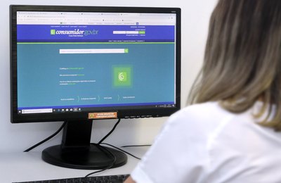 Plataforma agiliza resolução de conflitos entre consumidores e empresas