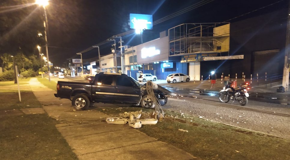 acidente na Melícia Machado